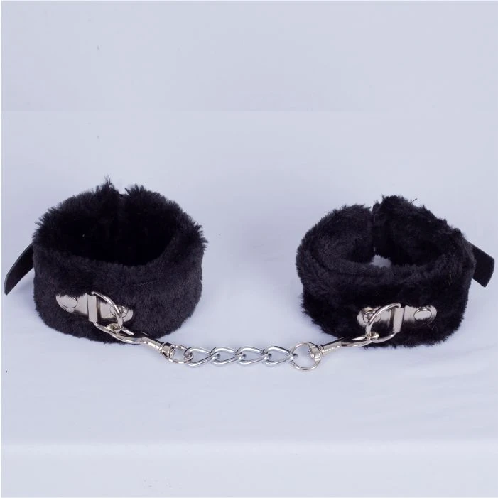 Fetish Esposas Peluches Negro - imagen 2